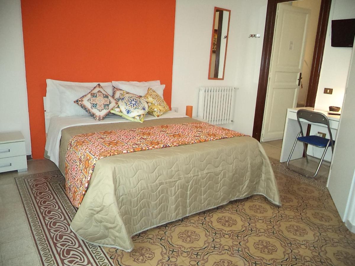 Locami Palermo Centro Rooms Kültér fotó