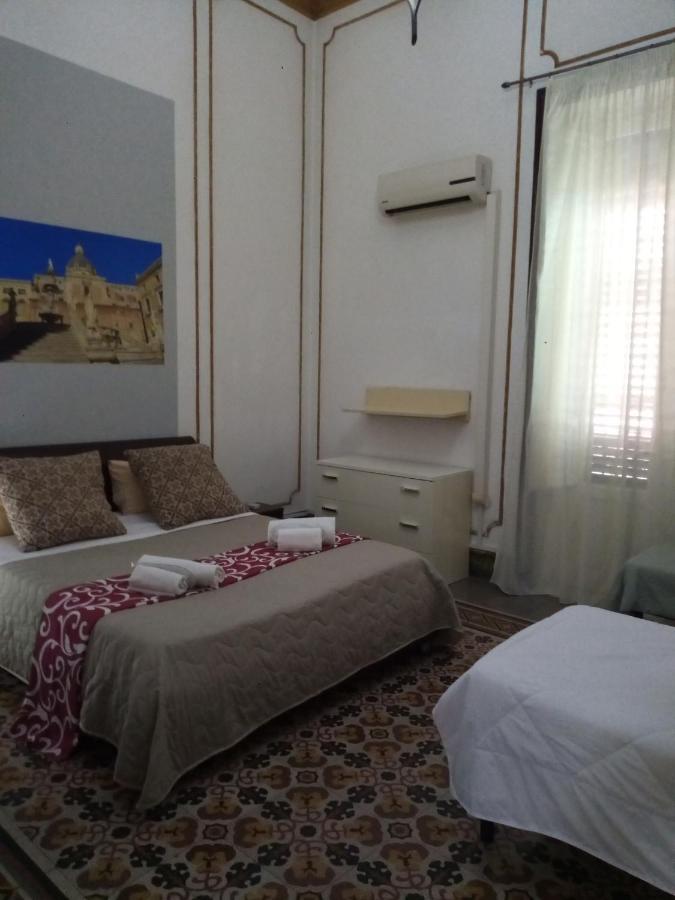 Locami Palermo Centro Rooms Kültér fotó